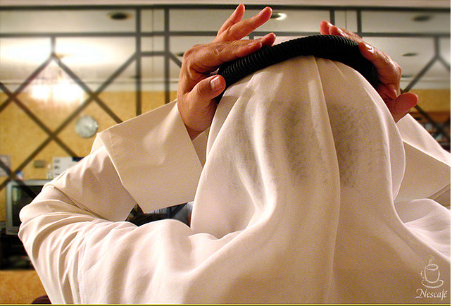 Hukum Memakai Imamah, Ghuthrah,&nbsp;Syimagh