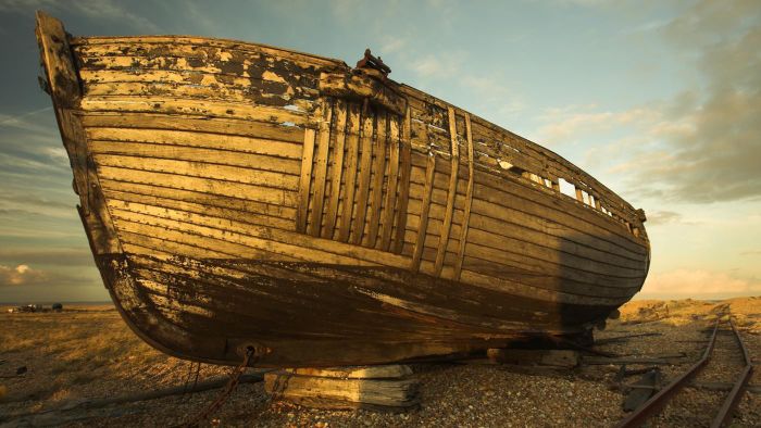 Ustadz, Istri Dan Anakmu Koq&nbsp;Begitu?